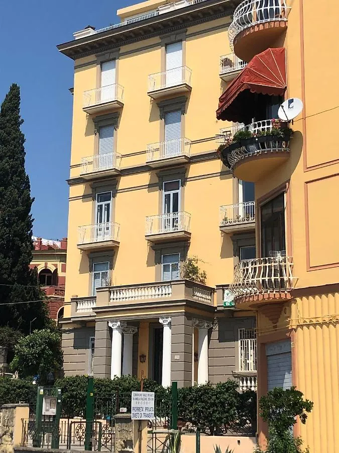 Apartment Vomero Guest House Naples