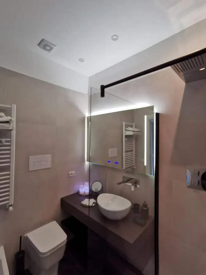 Vomero Guest House Naples 0*,  Italy